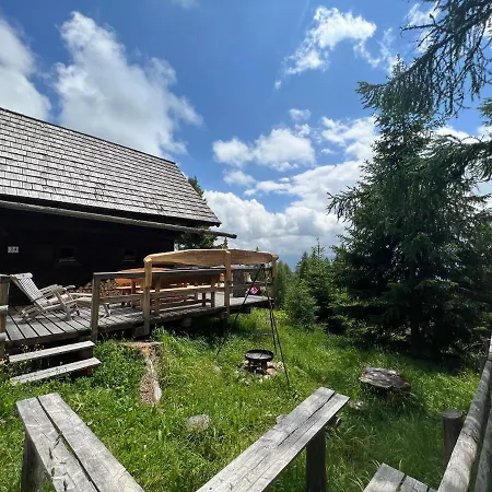 木屋 Almhuette Kaernten