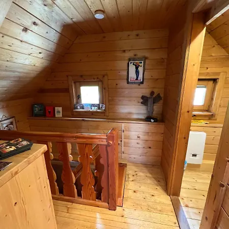 Almhuette Kaernten 木屋