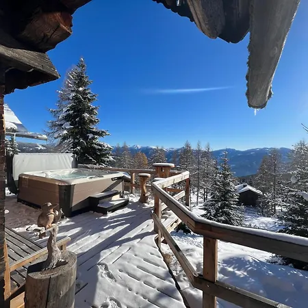 Almhuette Kaernten 木屋 马耳他伯格