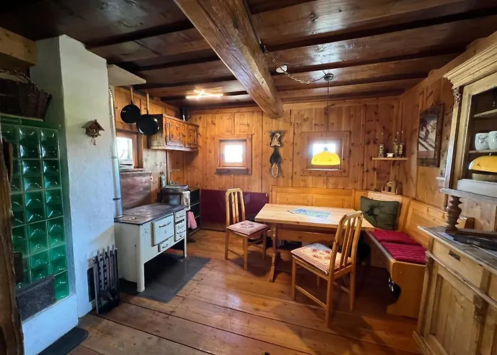 בקתה Almhuette Kaernten *